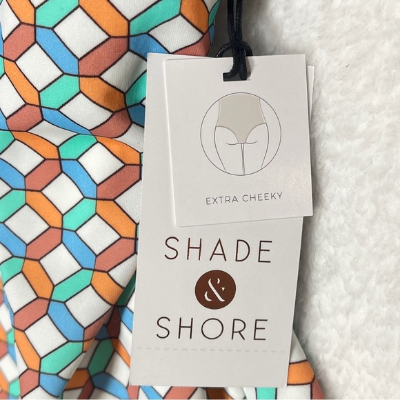 SHADE & SHORE Womens One Piece Deep V-neck Multi Geometric Print Medium 8/10 - Picture 7 of 12